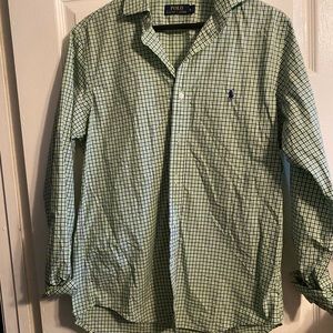 Men medium Ralph Lauren polo